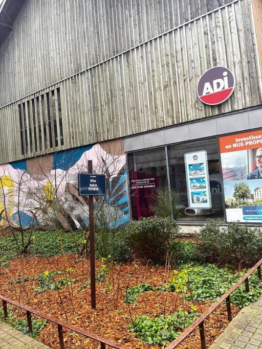 Gite Urbain - Grand Dans La Quartier Des Machines De L'ile Apartment Nantes